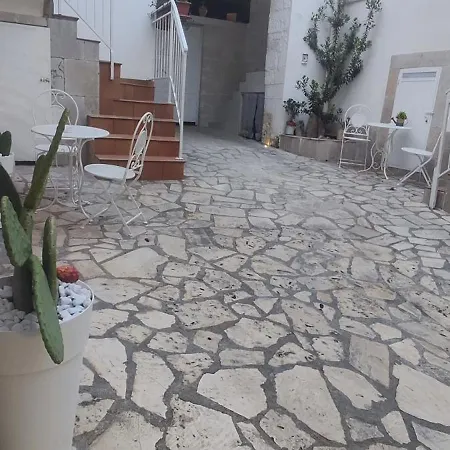 Maison De Antonelle * Ostuni
