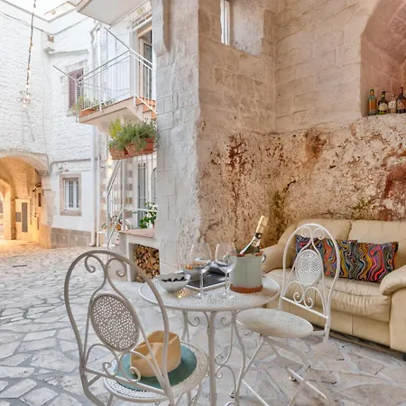 Maison De Antonelle * Ostuni